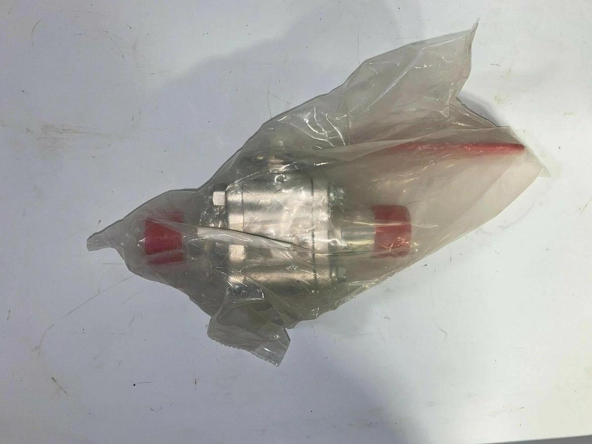 Used Flowserve Worcester Controls  1-1/2'' Ball valve WK4466RTXBO Butt Weld 400F