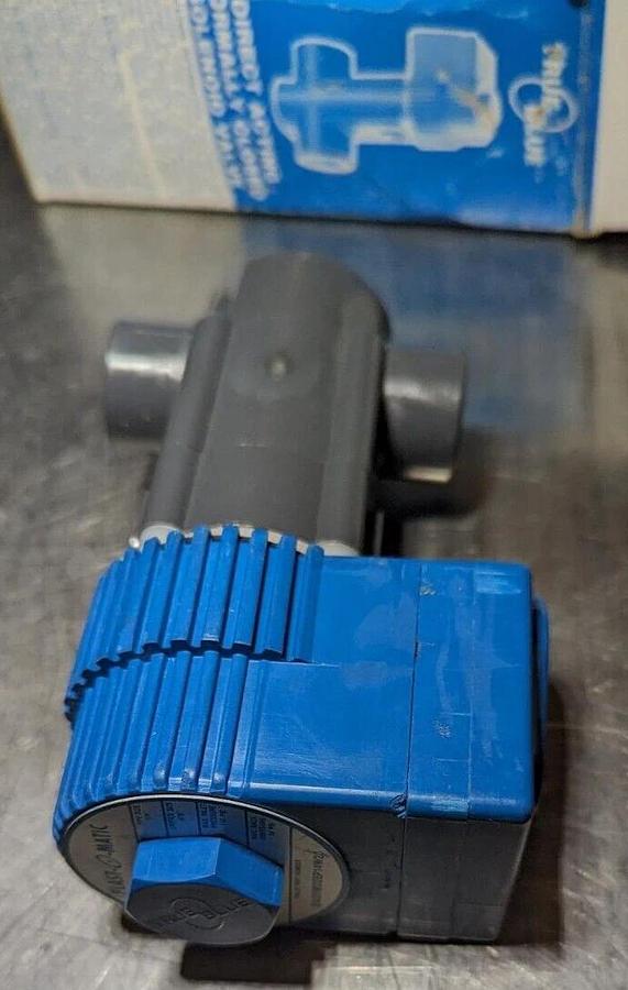 Plast-O-Matic True Blue  EASYMD2EP14W20-PV Solenoid  Valve pipe size 1/4"