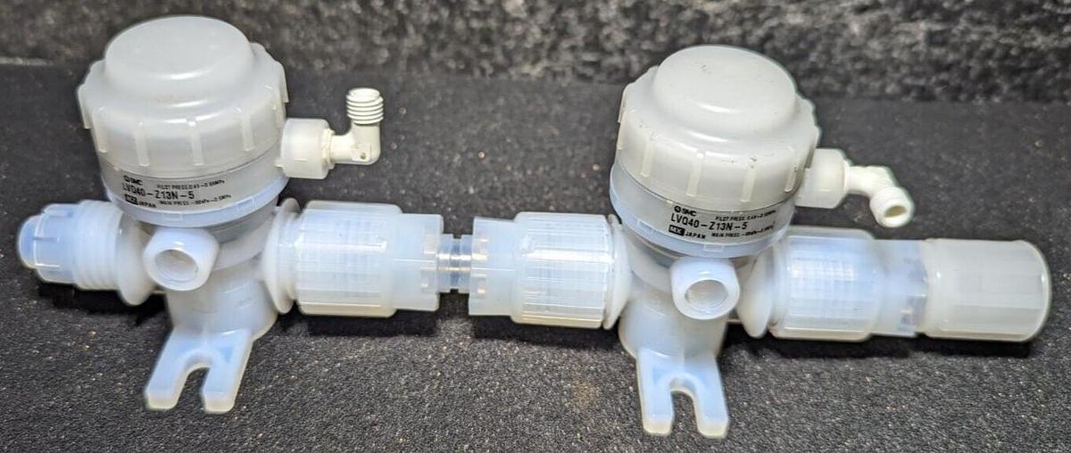 Used SMC LVQ40-Z13N-5 High Purity Pneumatic Diaphragm Valve