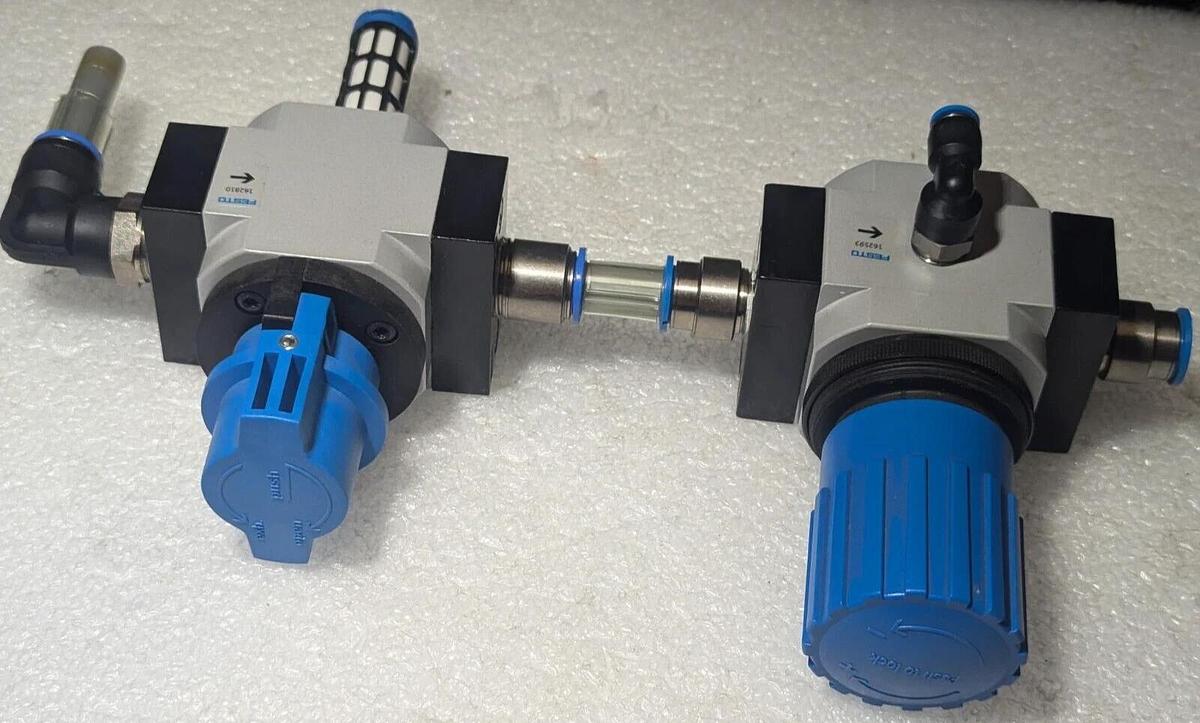 Used FESTO pressure reducing valve LR-D-MIDI 162593 and HE-1/2-D-MIDI 162810 Valve