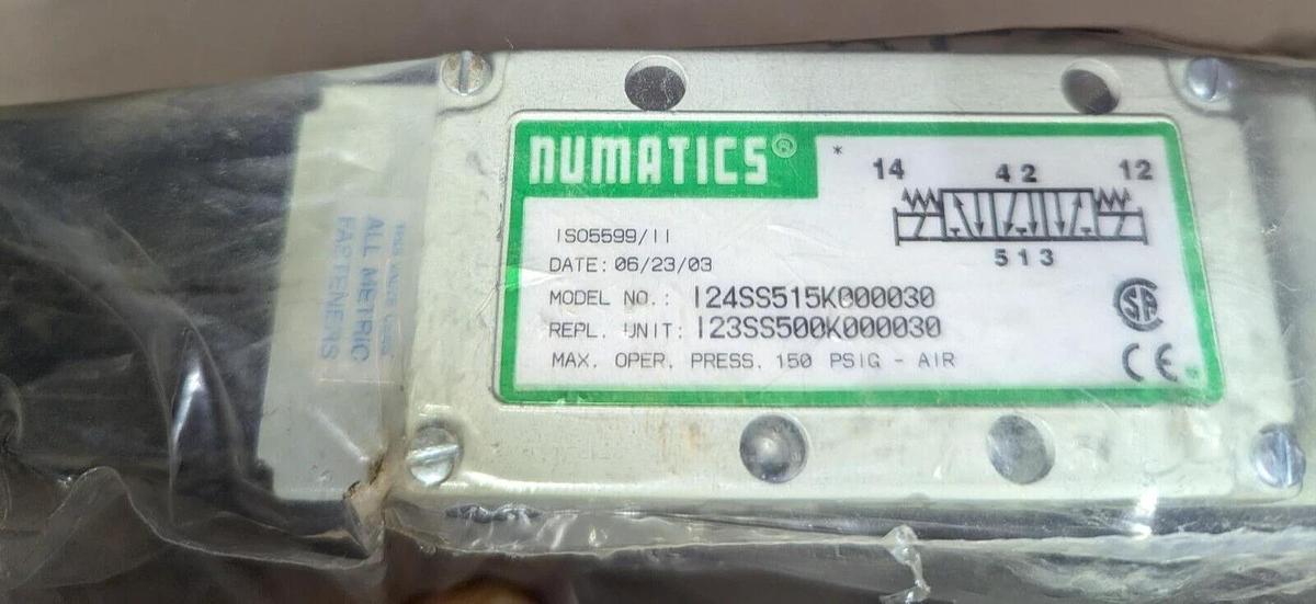 Numatics I24SS515K000030  Pnuematic Solenoid Valve