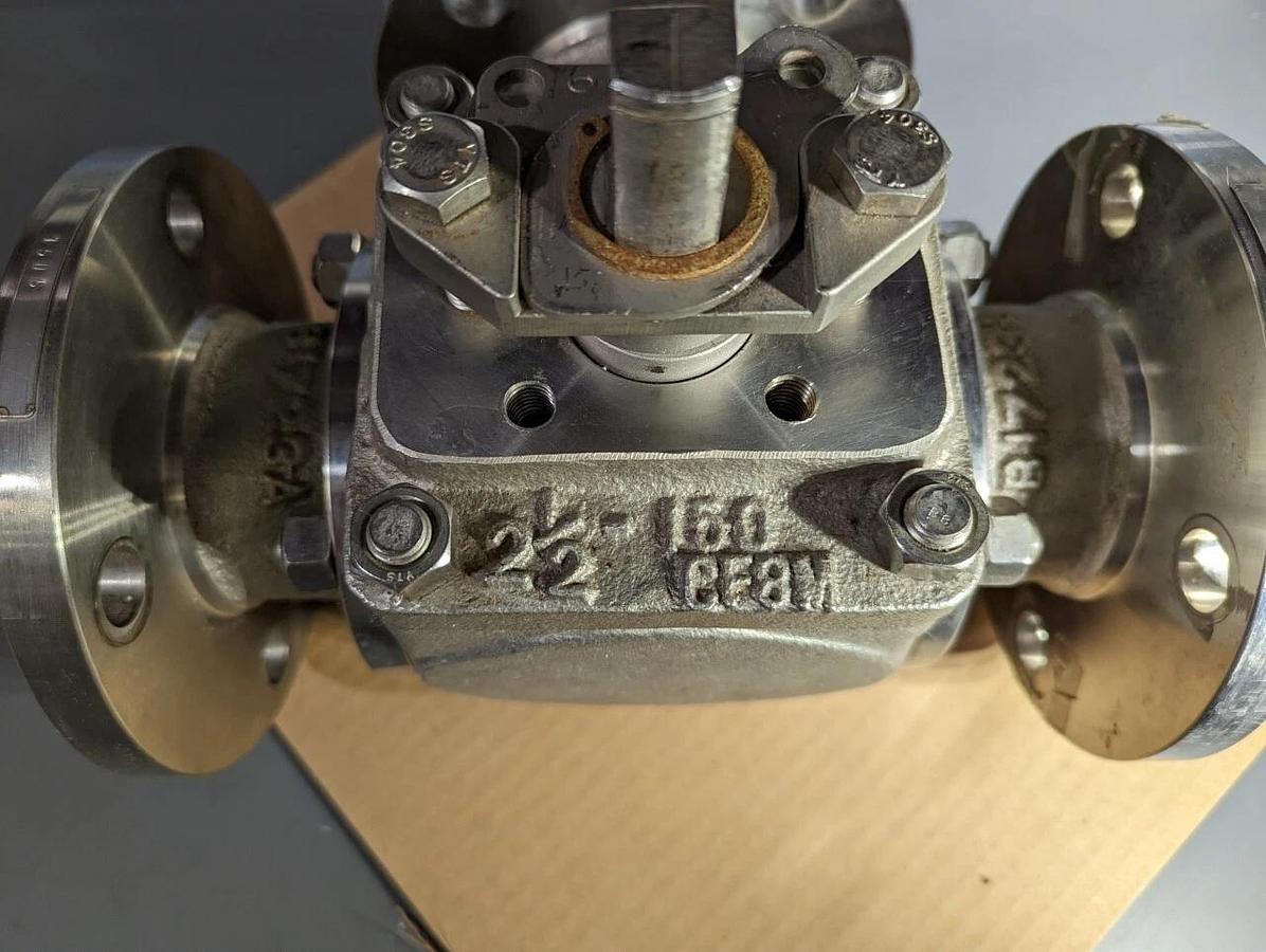 TCI 2 1/2",  3-way full port modulating stainless steel valve TC-0802A