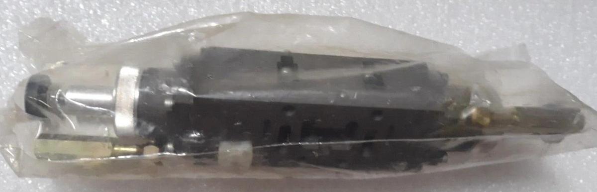 Numatics Sandwich 92146 Pressure Double Regulator Block Assy