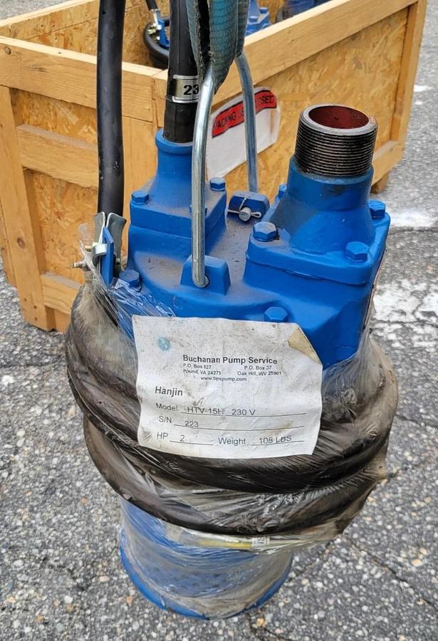 2 HP Hanjin Pump Co. HTV-15H submersible pump, dewatering/drainage 230V 3 phase