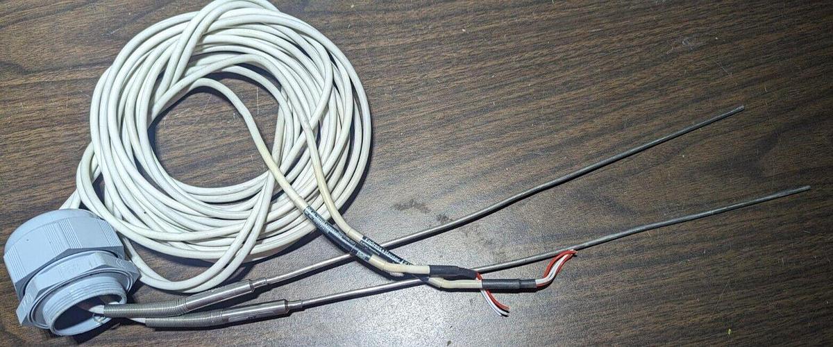 Used 2 , Endress+Hauser TST310-A4Y9Y9A4B1A thermometer, temperature cable  (L=300mm)