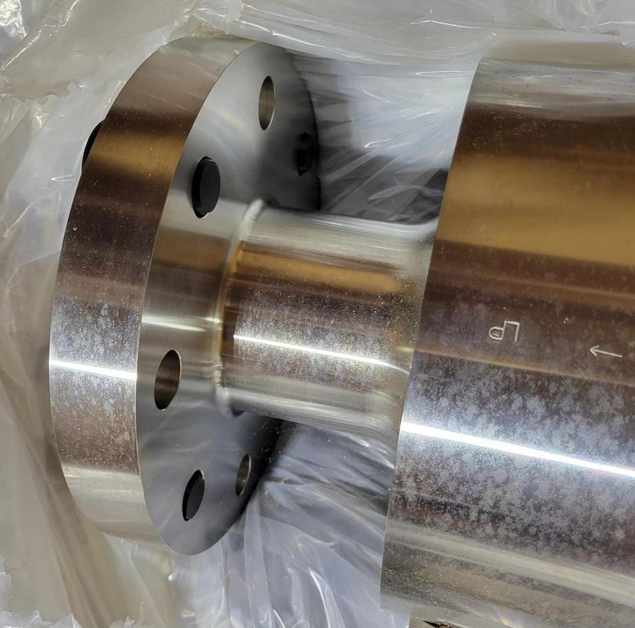 PBM 4" Manual  CN Series Cryogenic valve, 316, class 600, CNH-L6N4G---08-LT172