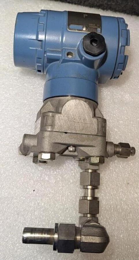 Used Rosemount 2051CG2A22A1AB4E5M5D4DF  Pressure Trensmitter
