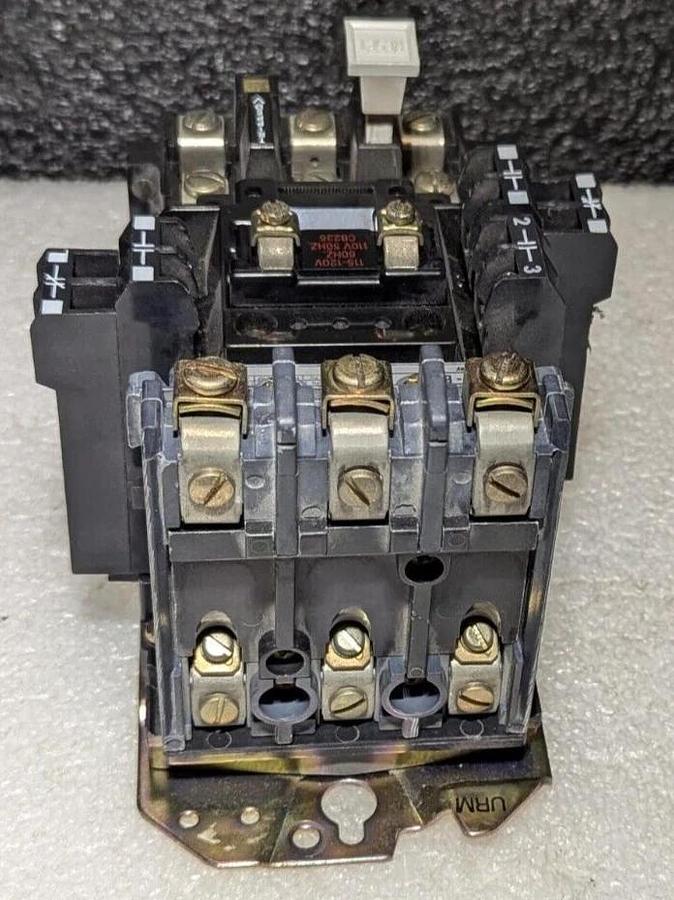 Size 1  Allen Bradley 509-BOD W/ 595-AB ,595-A , 42185-800-01 Auxiliary Contact