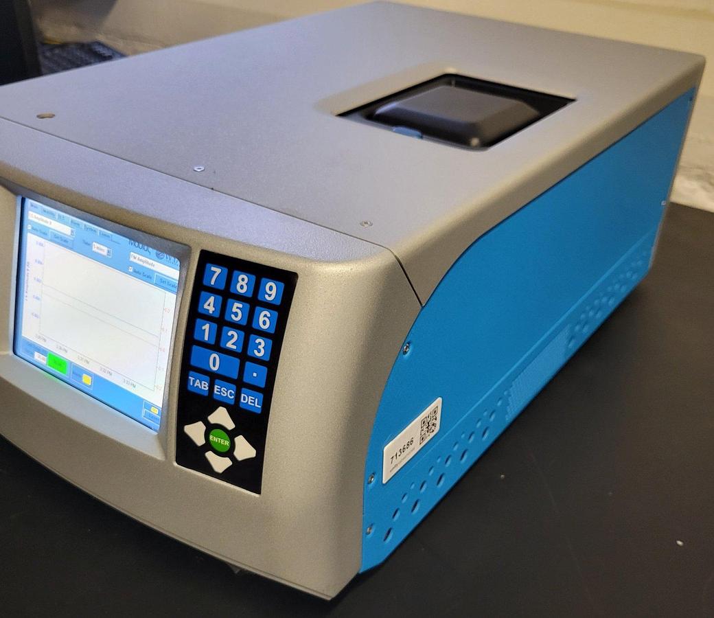 Used 2022 Wyatt Mobius Light Scattering Instrument WMOB-09