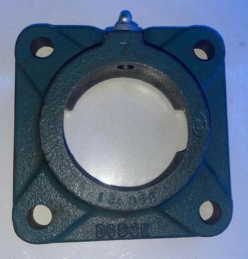 Used Dodge 124 062 Bold Flange Bearing bore housing