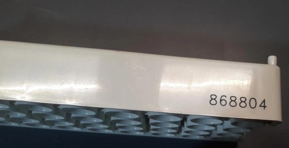 Used WHEATON® Polypropylene Vial Rack 868804, 48 Positions, 15.5 mm