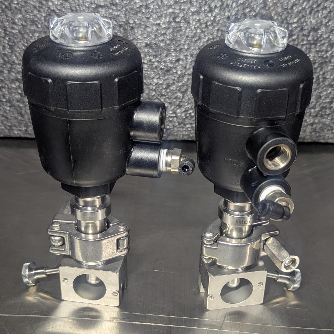 Used 2020 Lot of 2 ARTeSYN  ARTGA003512 500"x 875"Stainless Actuated Pneumatic Pinch Valve Lot of 2 ARTeSYN  ARTGA003512 500"x 875"Stainless Actuated Pneumatic Pinch Valve