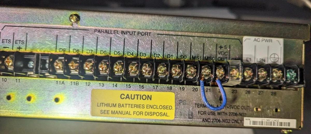 Used ALLEN BRADLEY DATALINER 2706-B13J8  SER /G