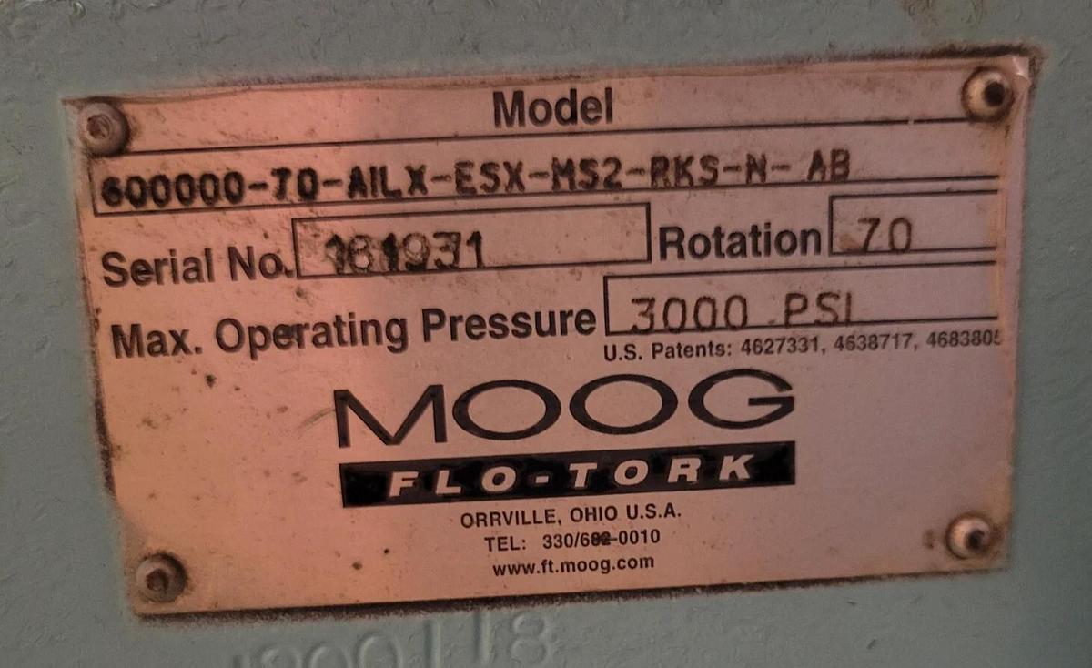MOOG  FLO-TORK HYDRAULIC  ROTARY ACTUATOR 600,000-70-AILX-ESX-MS2-RKS-N-AB