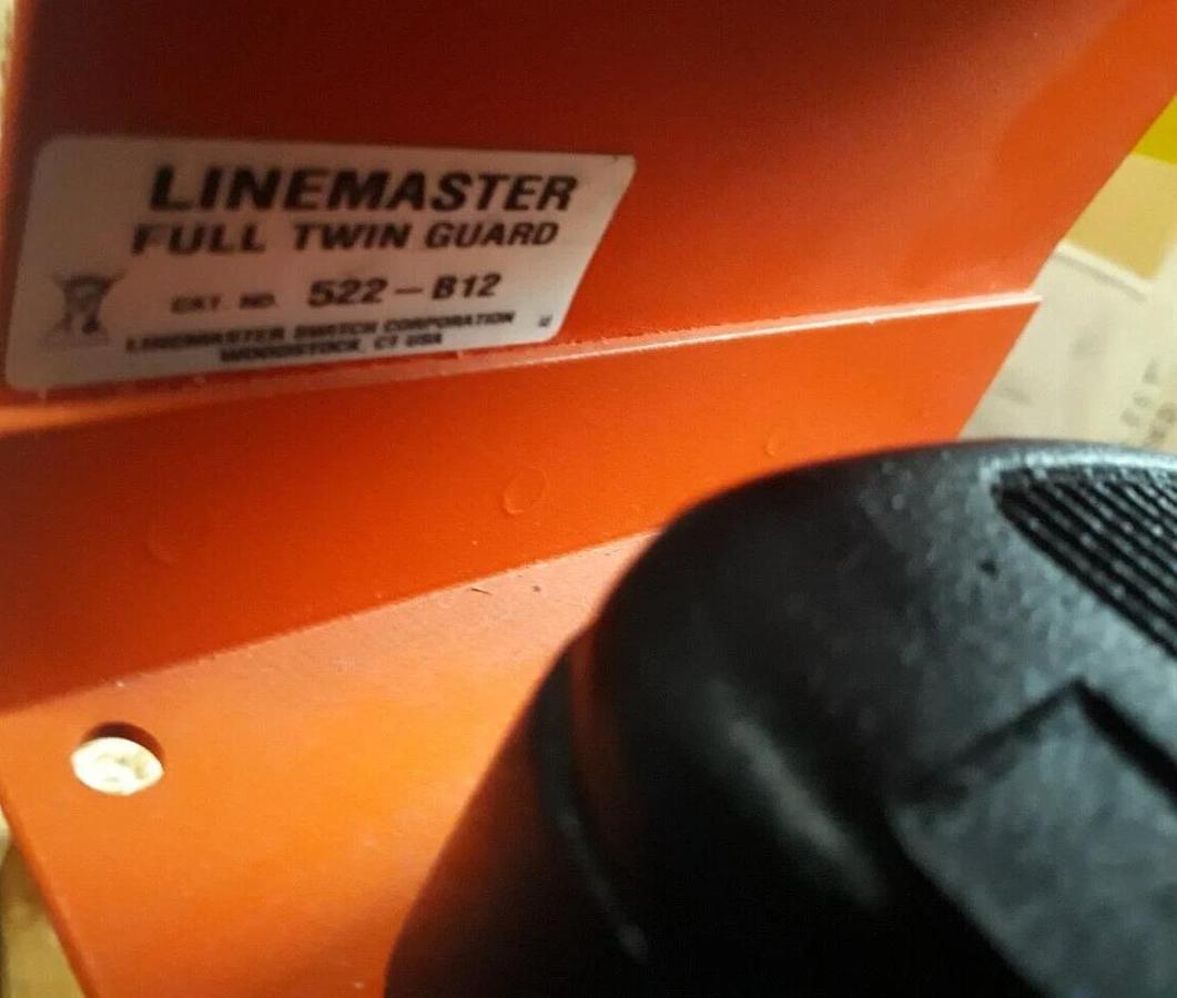 Used Linemaster  Full Twin Guard 522-B12  and Twin Clipper Switch No/635-S