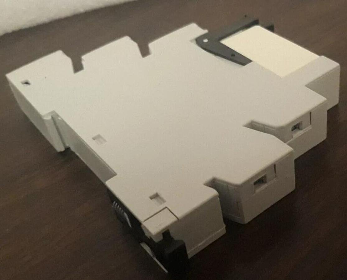 Used Lot of 2 ALLEN BRADLEY 700-HLT12  Relay Modules