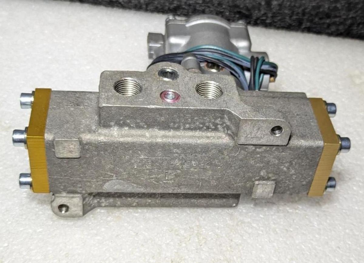 Parker  A431A33AC35300A valves solenoids