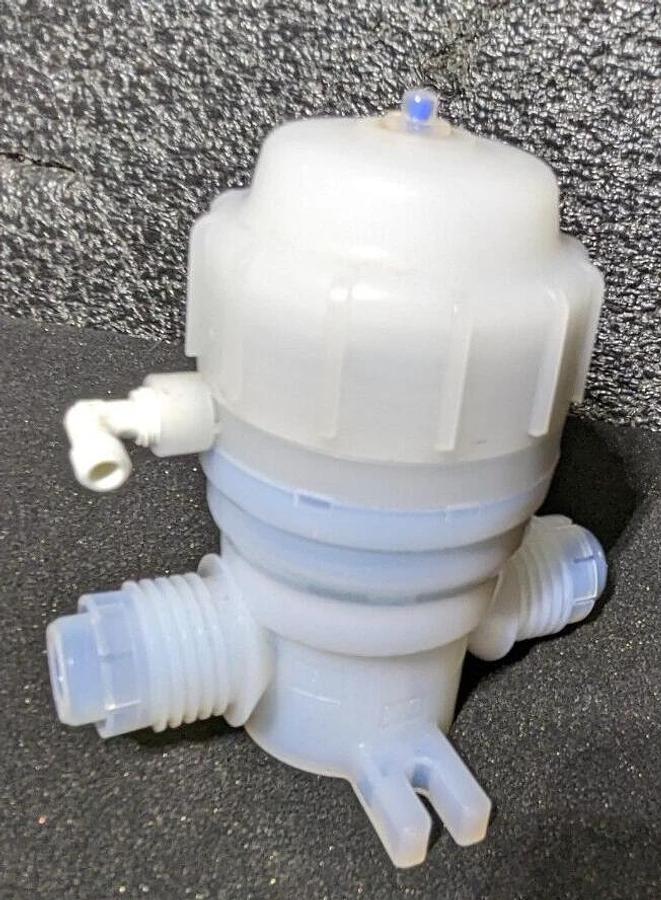 Used SMC LVQ51-Z19N-9 High Purity Chemical Valve