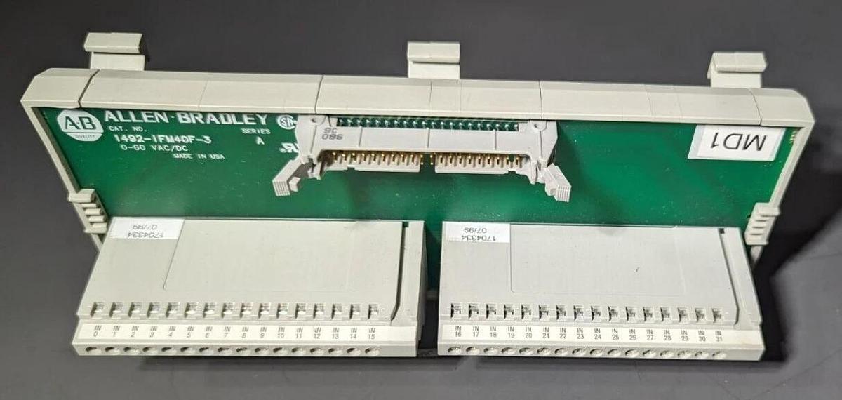 Used Allen Bradley 1492-IFM40F-3  serie A  Interface Module