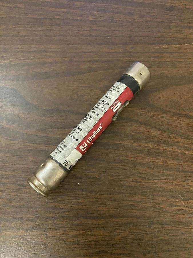 Used Lot of 3 Littelfuse Indicator IDSR 2 600V fuse