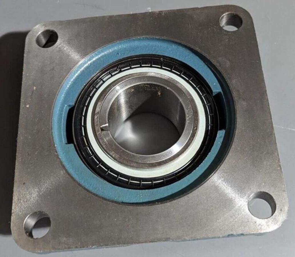 Dodge F4B-GTM-203 Flange Mount Bearing
