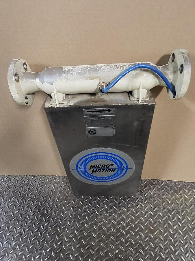 Used MICRO MOTION  FLOW METER 150S-SS MODEL D W/O TRANSMITTER