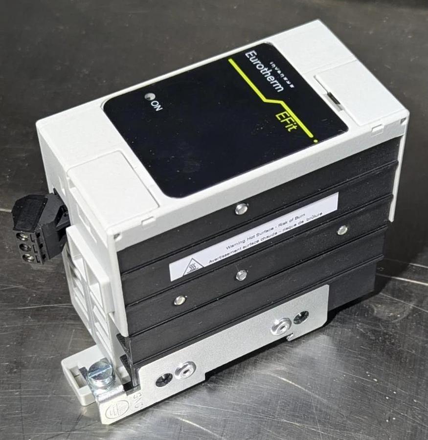 Used Schneider Electric  Eurotherm  EFIT/16A/115V/0V10/PA/ENG/SELF/XX/NOFUSE/-/