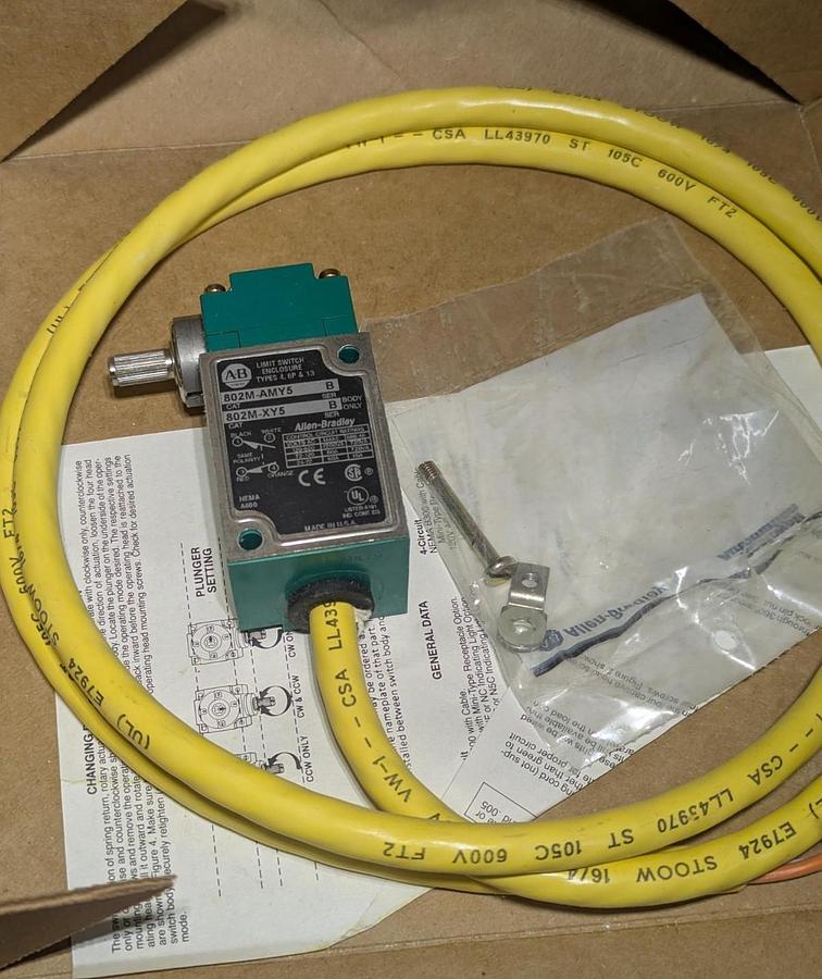 Allen Bradley 802M-AMY5 Limit Switch Enclosure Ttpes 4,6p & 13