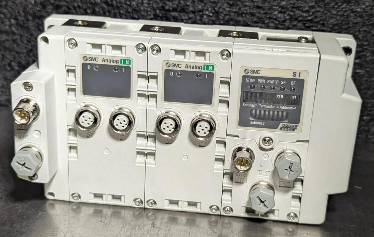 Used SMC EX600-ED2 ,  (2) EX600-AXA,  EX600-SPR1A, EX600-EU1 Valve Analog Module