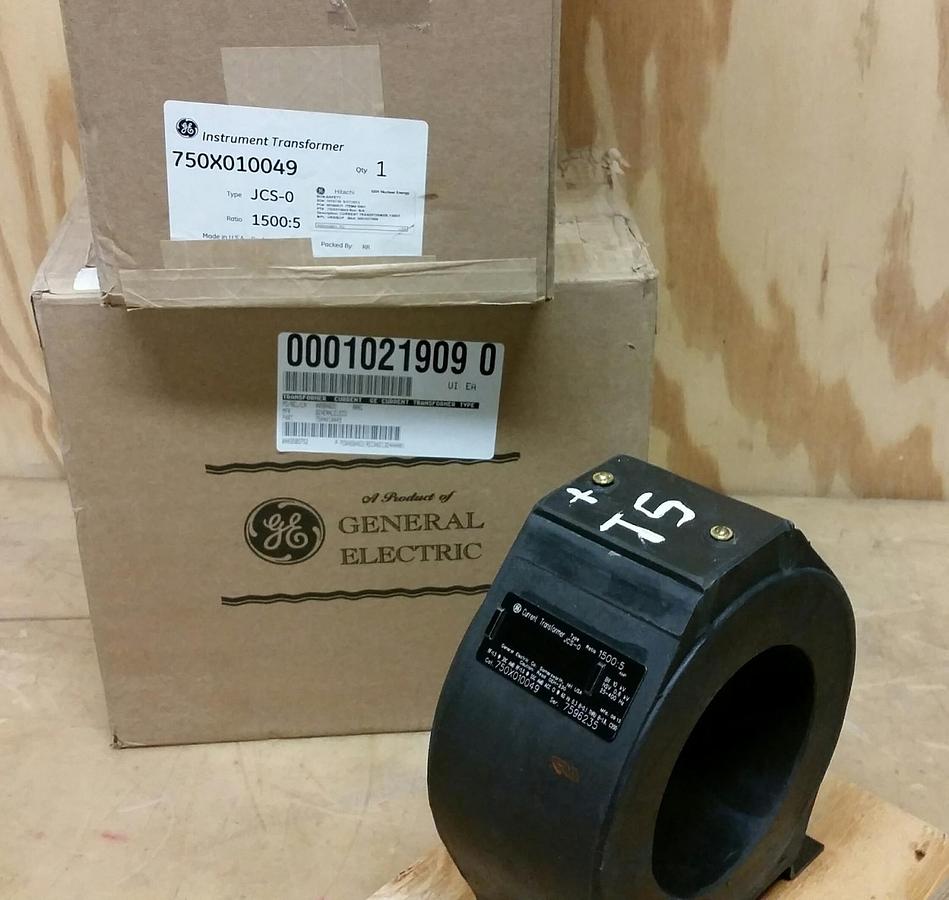 750X010049 GE JCS-0 Indoor Current Transformer 1500:5 with base