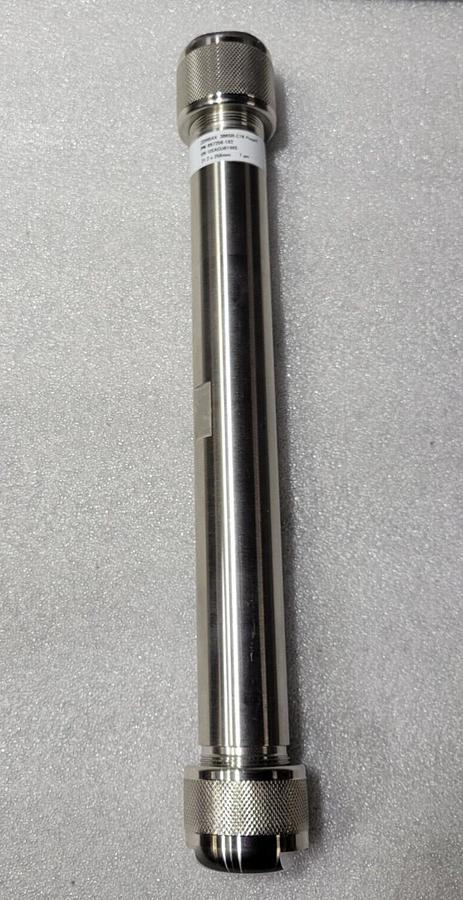 Used Agilent 897250-102 ZORBAX StableBond 300 C18, 21.2 x 250 mm, 7 µm, PrepHT