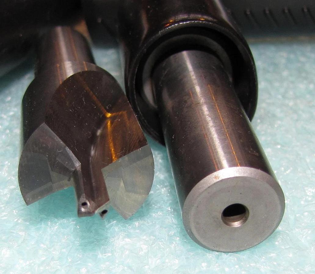 Guhring Step Drill Carbide with Coolant DK460UF  22mm ZL-Bohrer-ST-KI-R   *new*