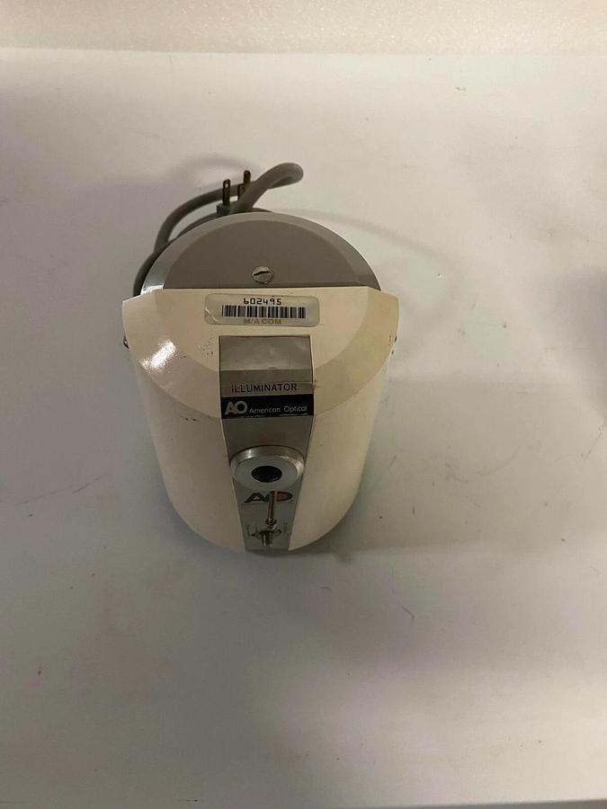 Used American Optial II-80 Fiber-Optic Illuminator