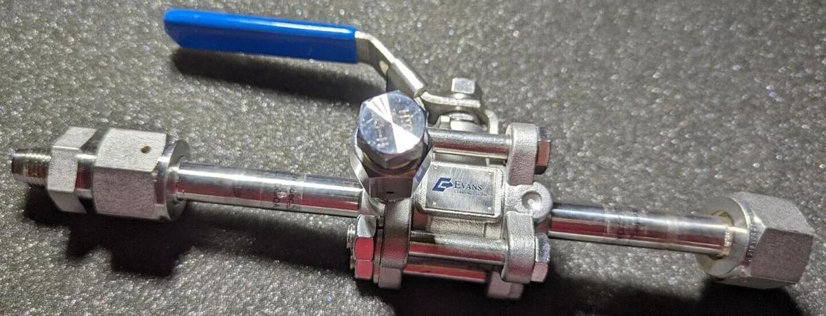 Evans Components SS Ball Valve 1/2" 1000 psi with VCR connections, purge port