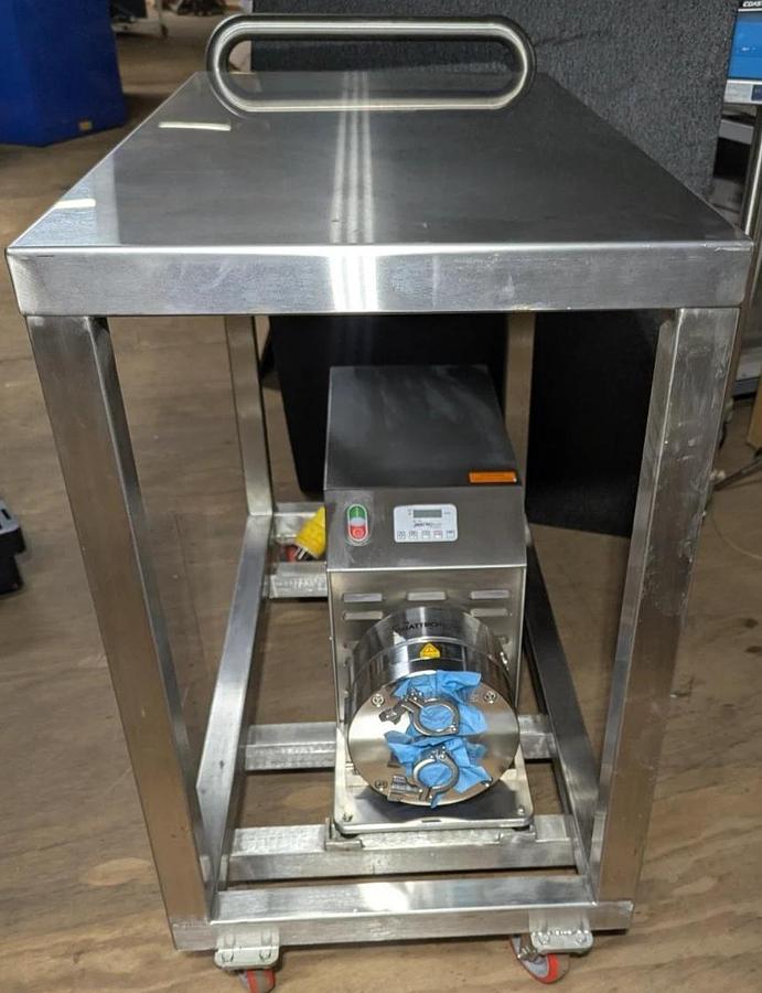 Used QuattroFlow QF44HT-ACUEGN-230 Diaphragm Pump On Stainless Steel Cart