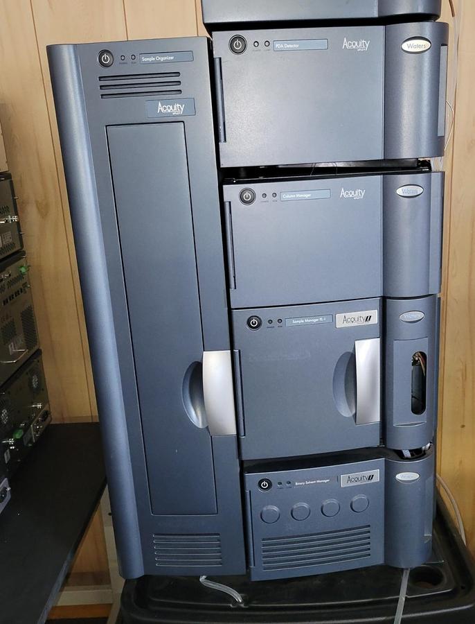 Used 2019 Waters Acquity  I-Class  UPLC with Sample Organizer, PDA detector, Flexcart
