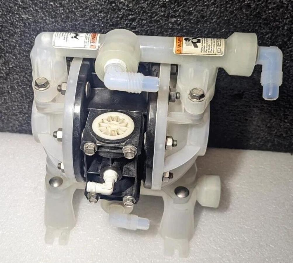 Used Aro  Ingersoll-Rand PD05P-ARS-PTT-BD1010712 Diaphragm Pump