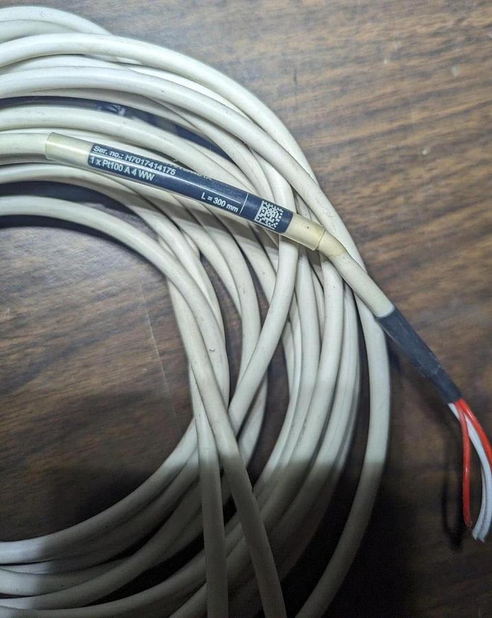 Used 2 , Endress+Hauser TST310-A4Y9Y9A4B1A thermometer, temperature cable  (L=300mm)