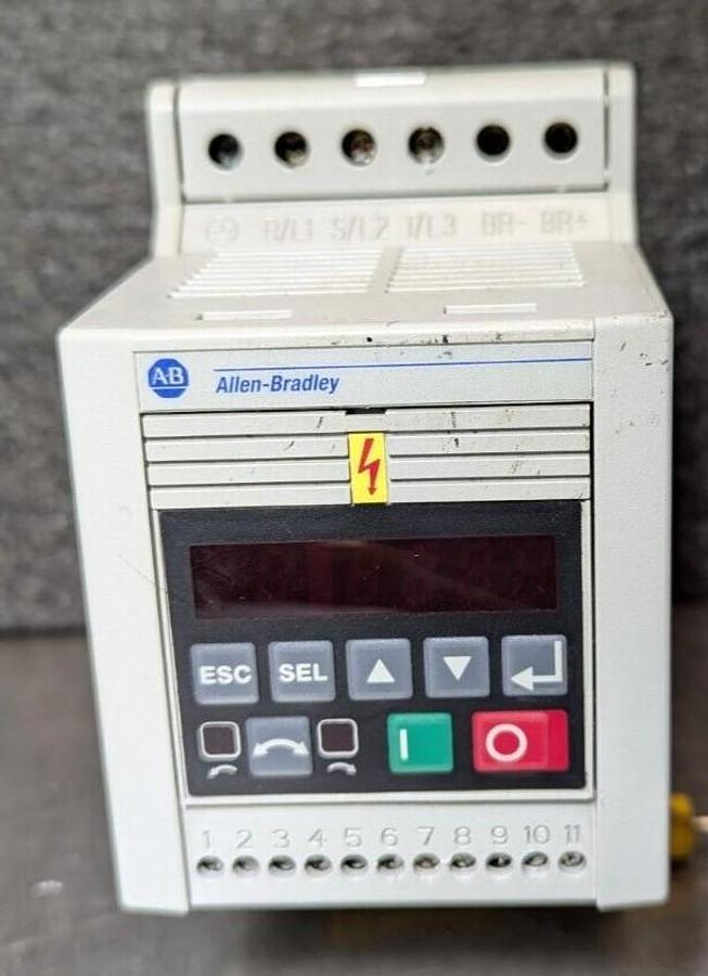 Used Allen Bradley 160-BA04NSF1  Series C  2HP  Analog