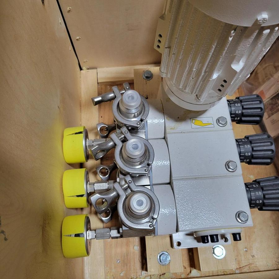 LEWA ECODOS DIAPHRAGM METERING PUMP EEC 0025 S13, vfd compatible