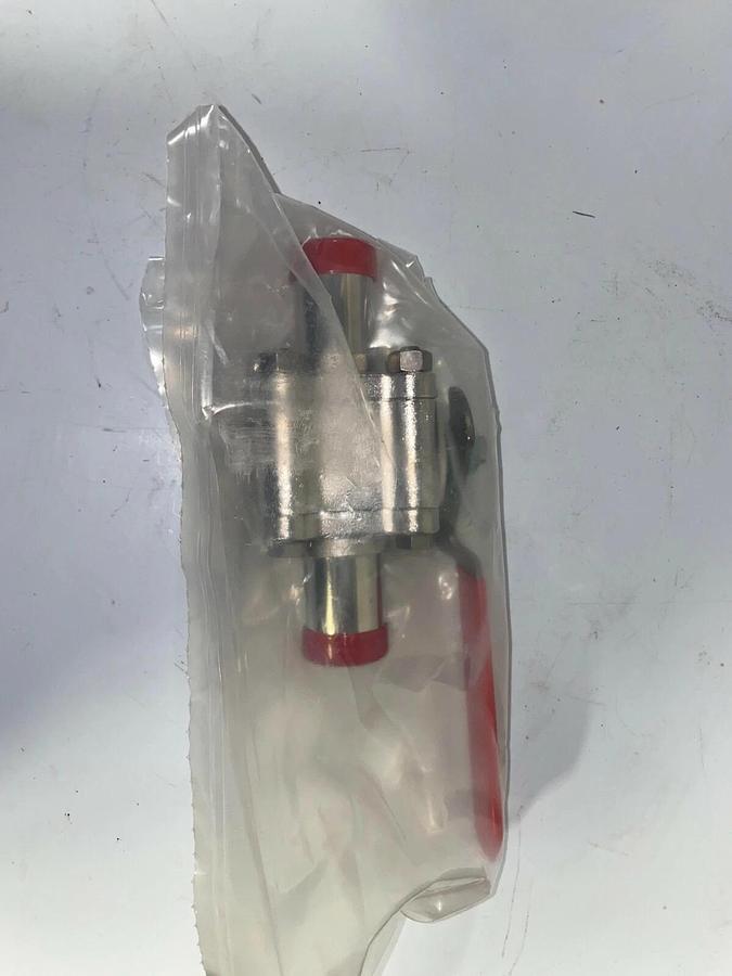 Used Flowserve Worcester Controls 1-1/2'' Ball valve PWK4466RTXBO Butt Weld 400F