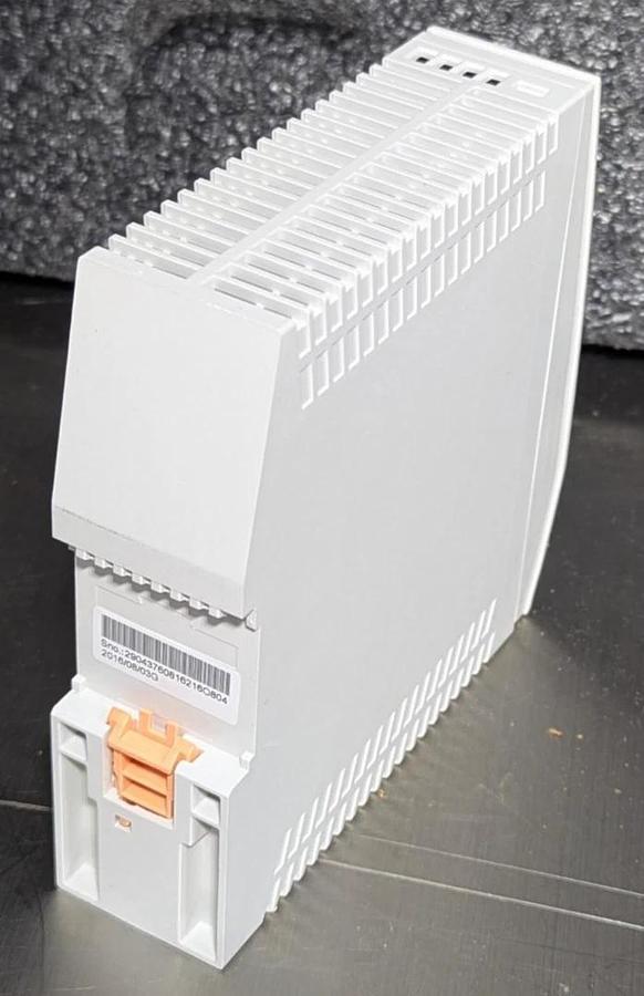 Used Phoenix Contact   UNO-PS/1AC/24DC/150W  2904376 Power Supply