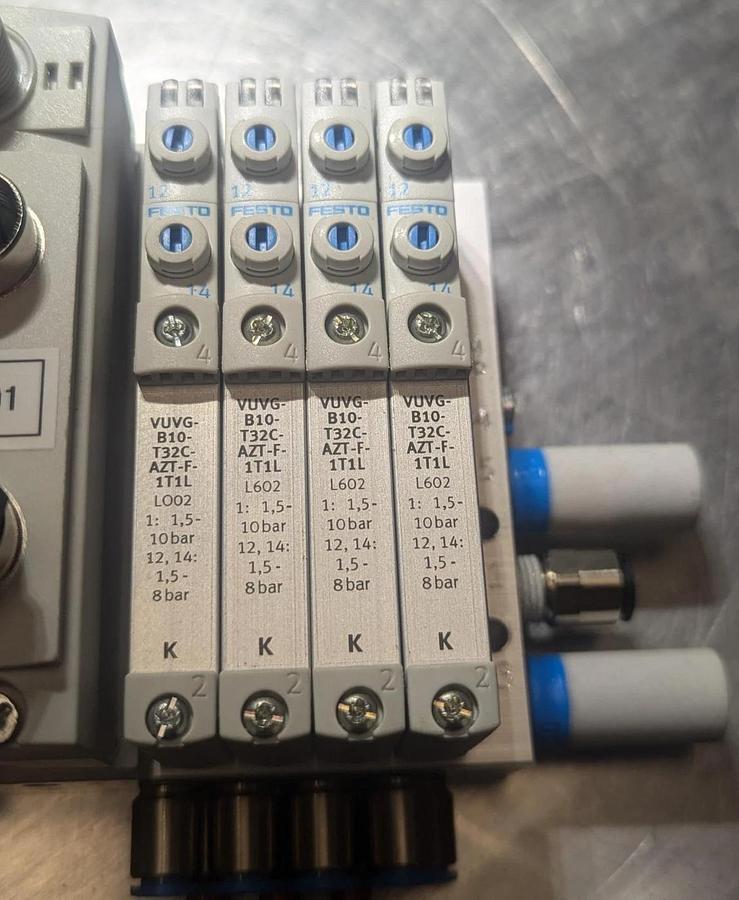 Used Festo VTUG-10-VRPT-B1T-Q10-U-Q65-4K ,CTEU-EP-2798071 ,VUVG-B10-T32C-AZT-F-1T1L