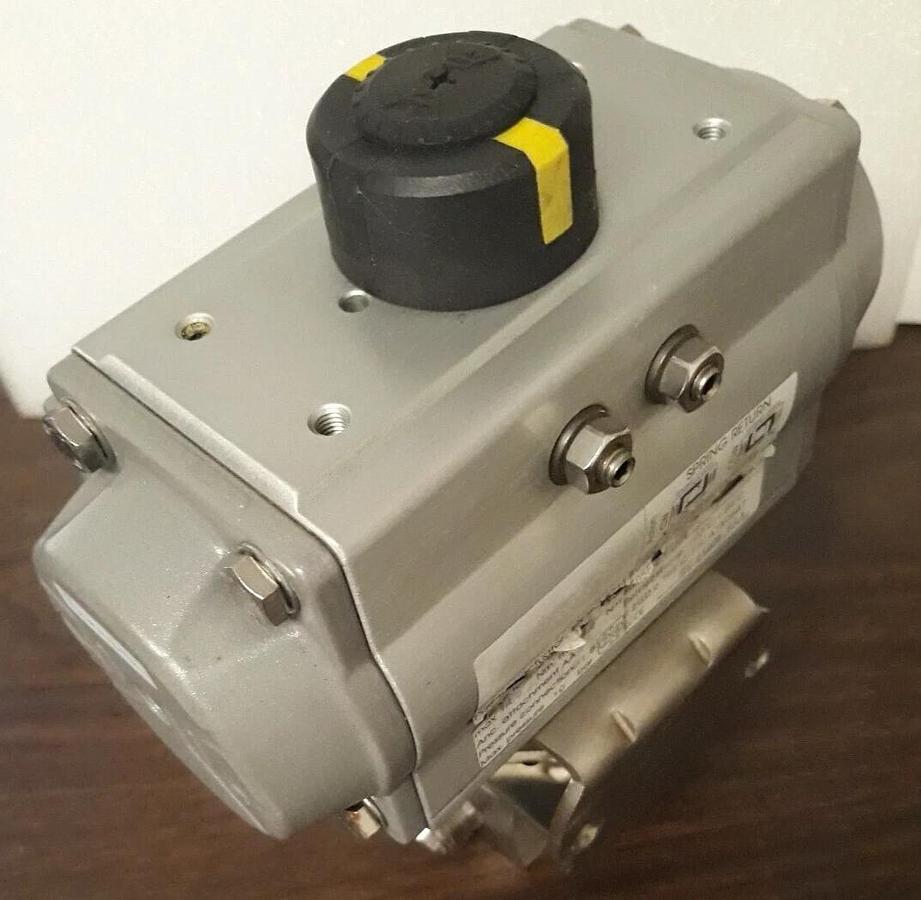 Used Swagelok  SC00030-4U ,MS-A30-4-DIN Rotary Actuator, 90°, Spring-Return
