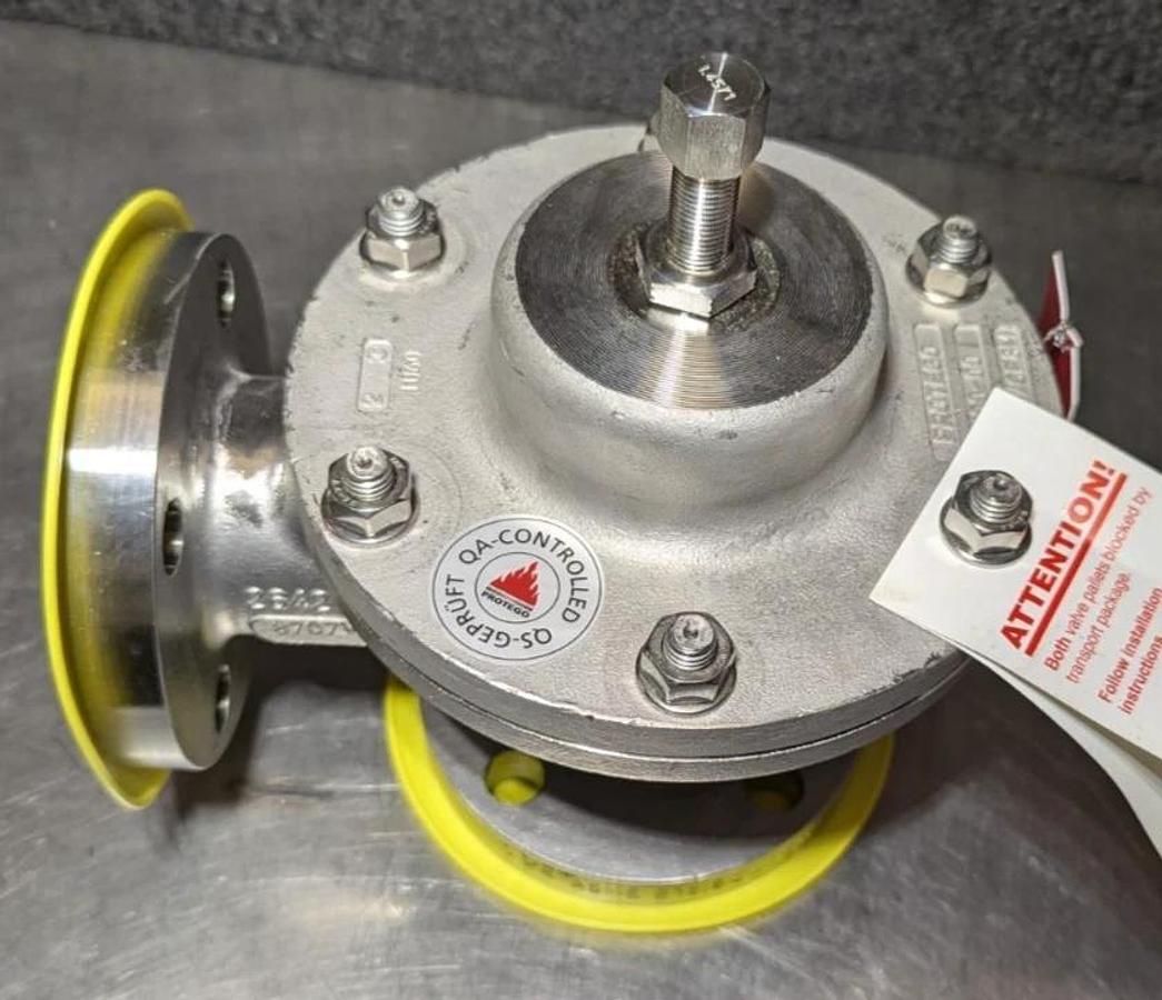 1- 1/2" Protego DZ/E40 Pressure or Vacuum Relief Valve  In-Line stainless steel