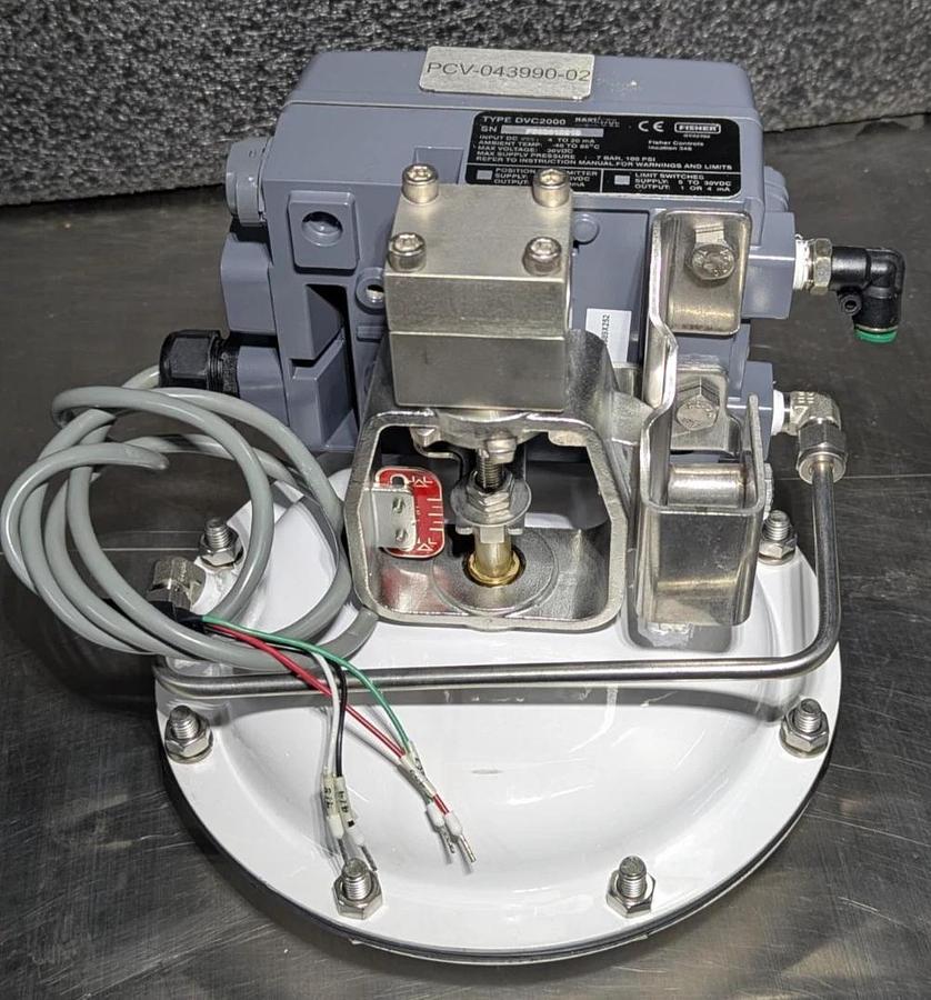 Used Fisher Baumann 32M-85000 Sanitary Pinch Valve w/ Hart F000016618 Fisher controls