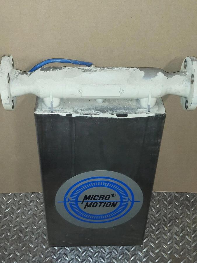 Used MICRO MOTION  FLOW METER 150S-SS MODEL D W/O TRANSMITTER