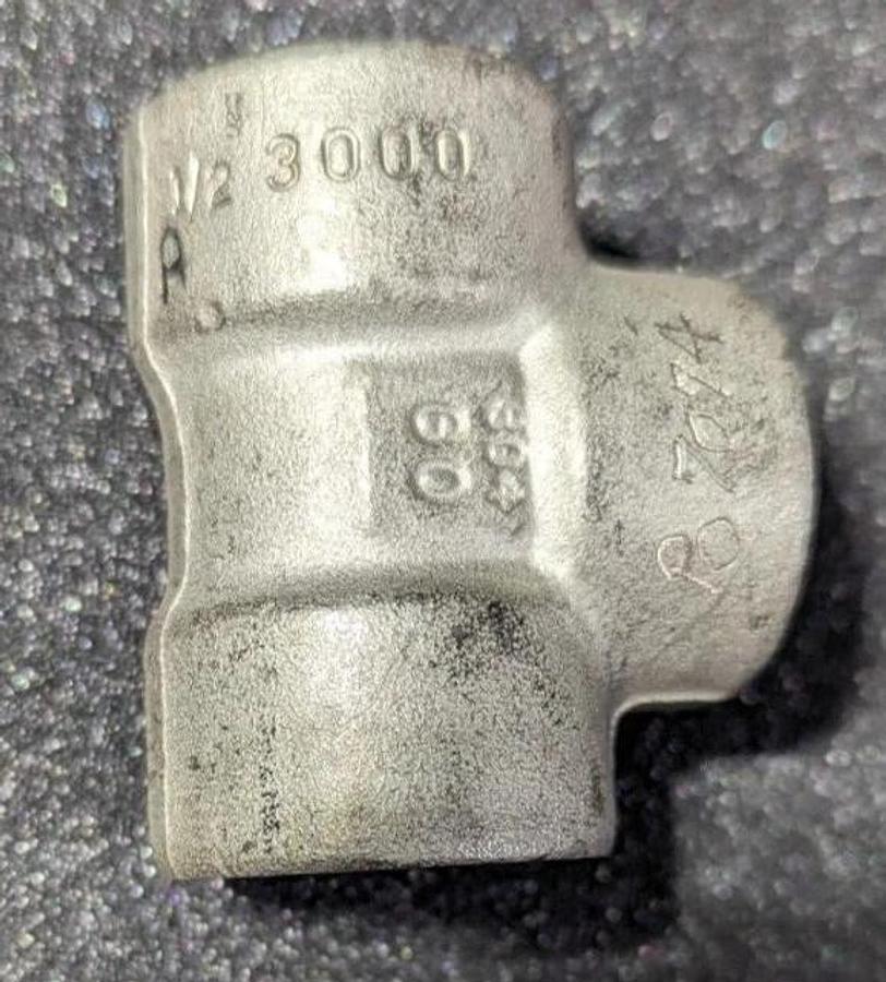 Camco Stainless Steel Tee 1/2" 3000 PSI A182F