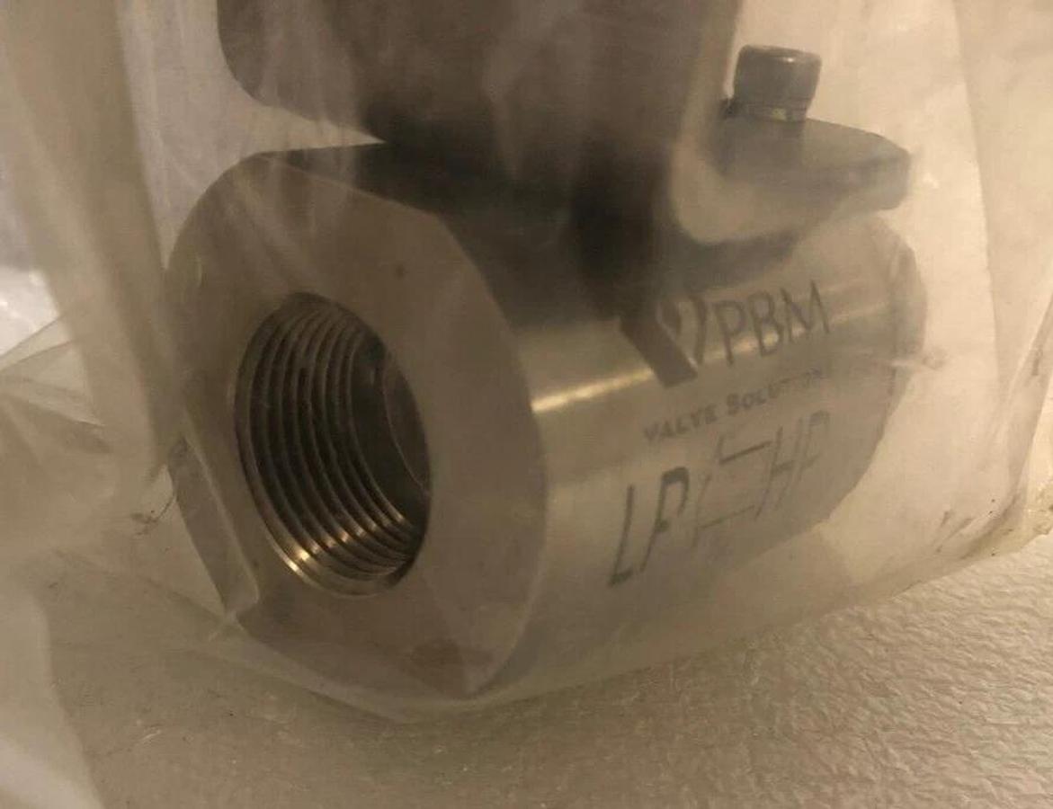 PBM  316 Stainless Steel 3/4" Ball Valve 1500 psi, threaded, 900 class, TFM seal