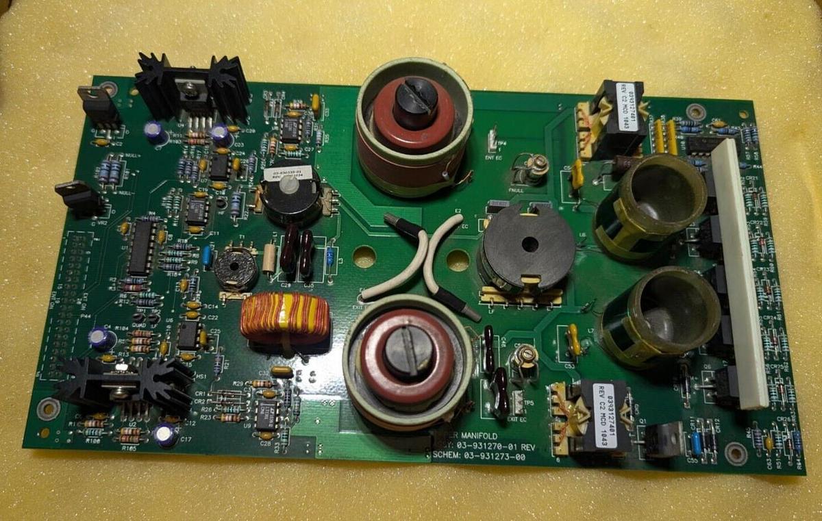 Varian Saturn 4000 Upper Manifold Analyzer  03-931270-01